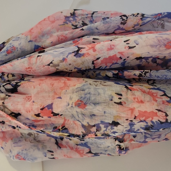 Scarf bundle - Picture 10 of 12